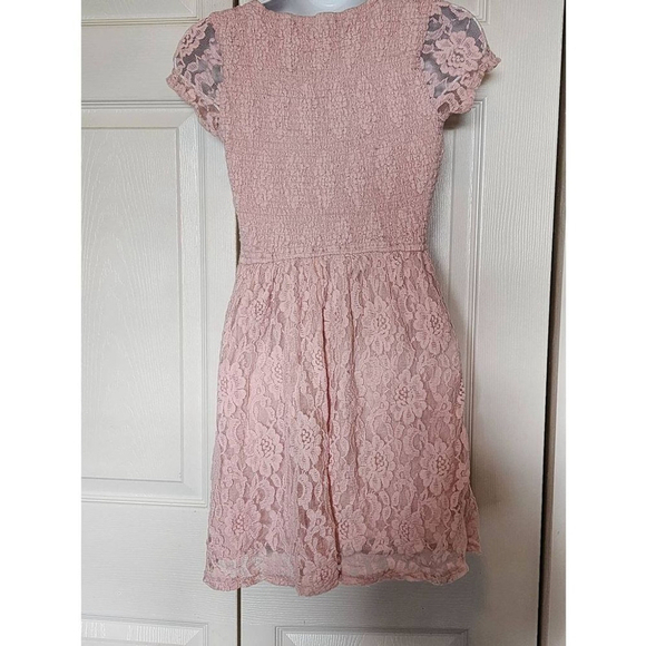 Hollister Pink Lace Dress - Picture 2 of 2